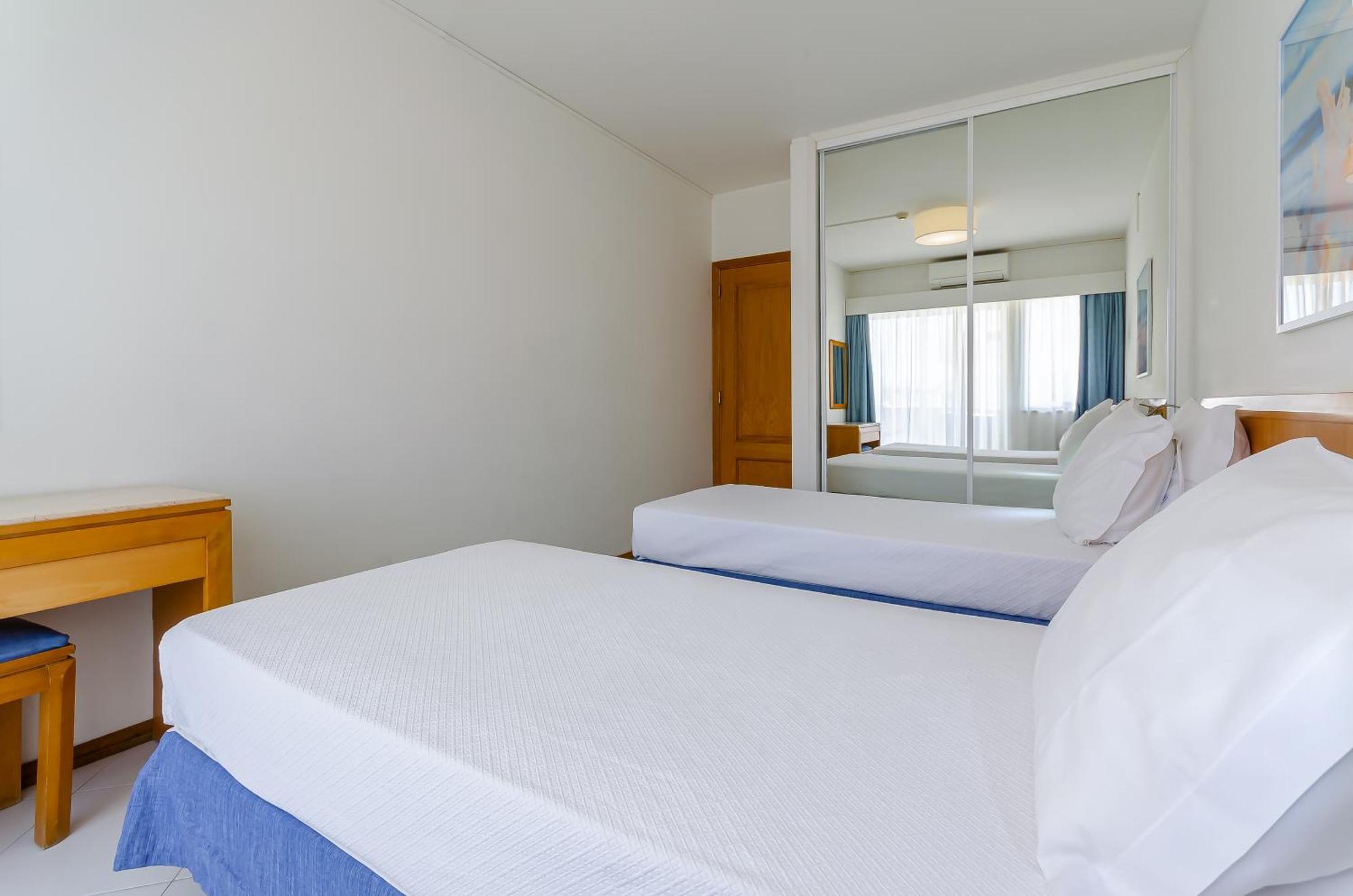 Turim Algarve Mor Apartamentos Turisticos Portimao Bagian luar foto