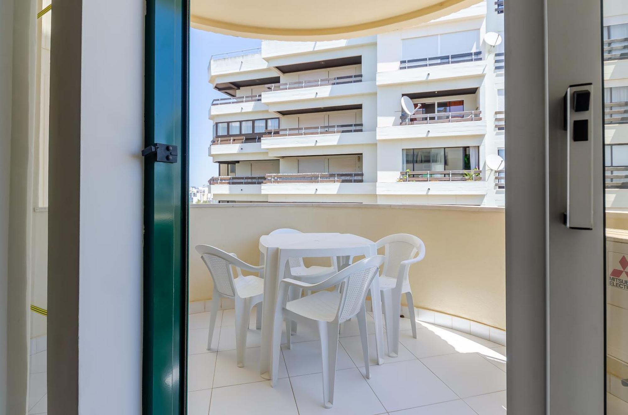 Turim Algarve Mor Apartamentos Turisticos Portimao Bagian luar foto