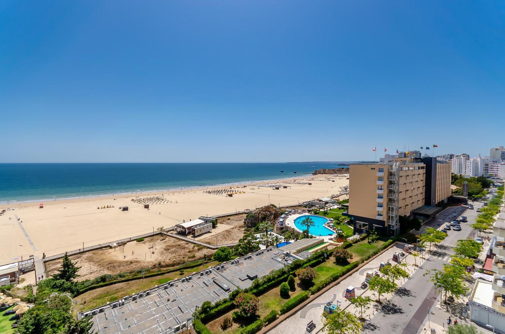 Turim Algarve Mor Apartamentos Turisticos Portimao Bagian luar foto