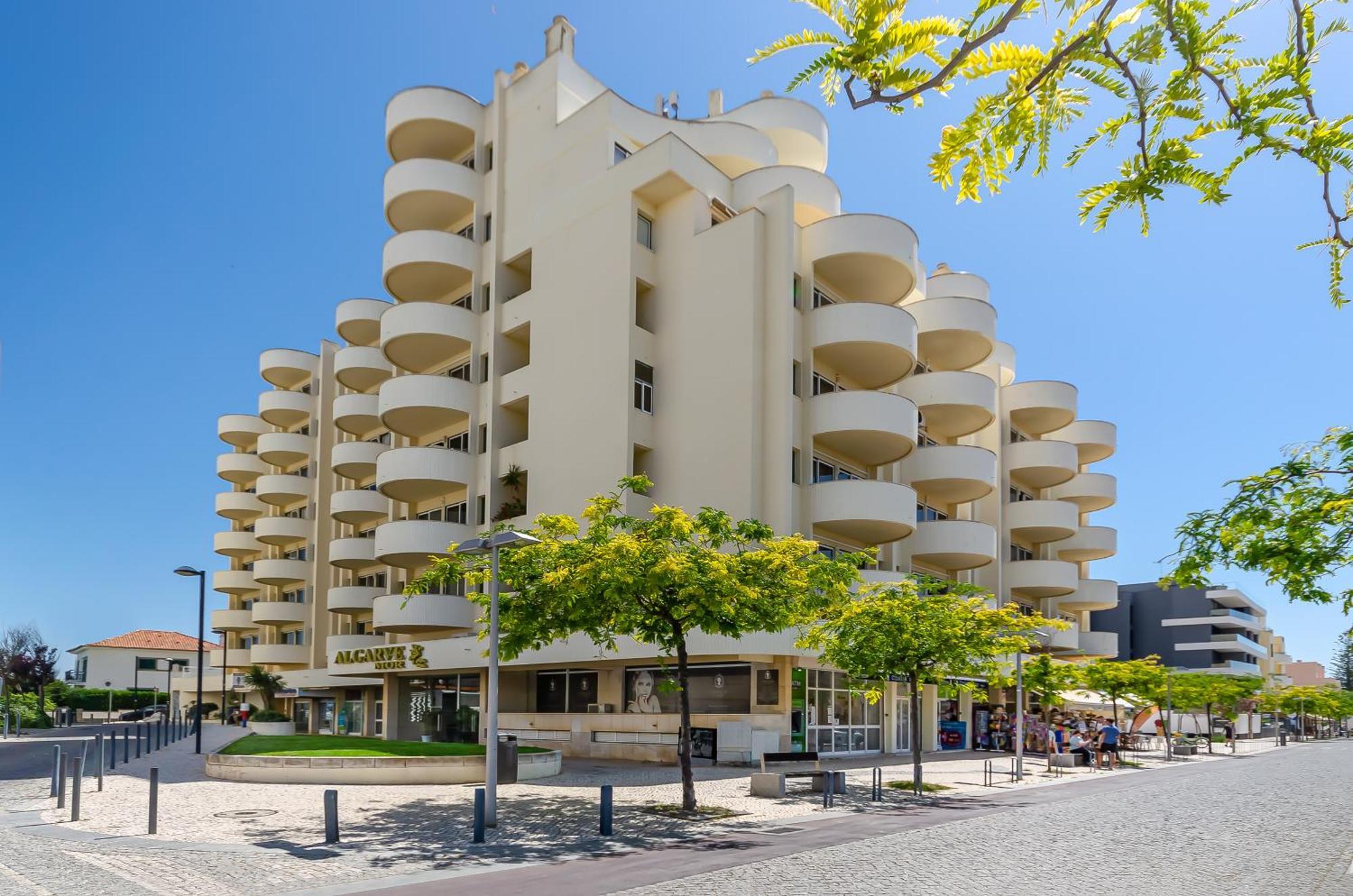 Turim Algarve Mor Apartamentos Turisticos Portimao Bagian luar foto