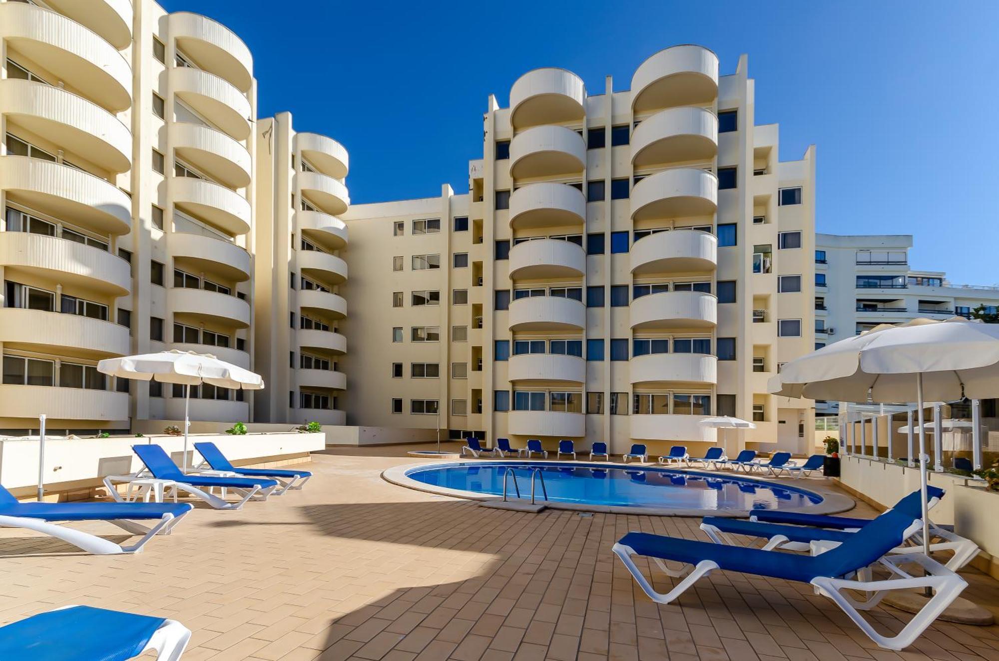 Turim Algarve Mor Apartamentos Turisticos Portimao Bagian luar foto